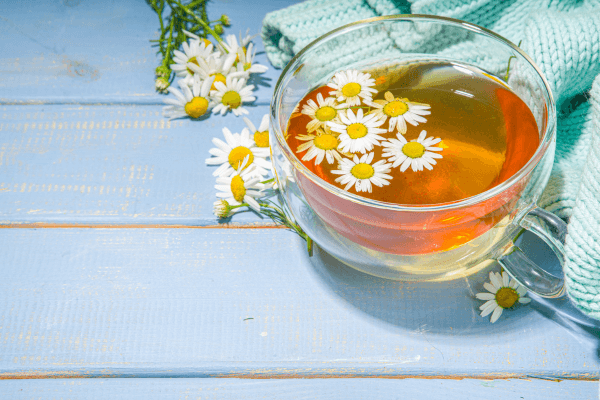 Chás e Infusões para Beleza: Benefícios e Como Preparar em Casa